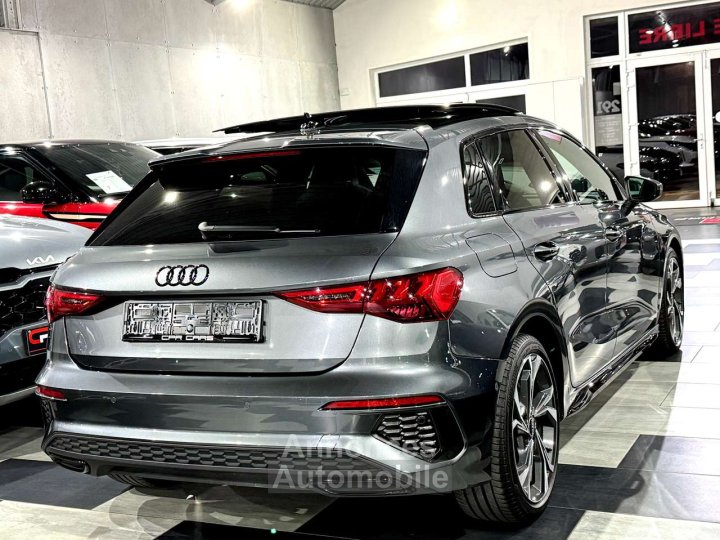 Audi A3 Sportback 30 TDi S Line Shadow Look 1e Main Neuf - 3