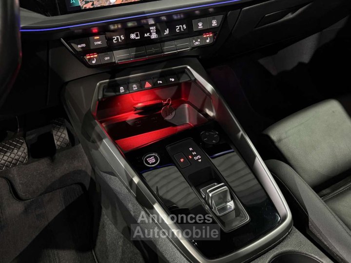 Audi A3 Sportback 30 TDi S Line Shadow Look 1e Main Neuf - 11