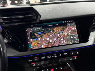 Audi A3 Sportback 30 TDi S Line Shadow Look 1e Main Neuf   - 12