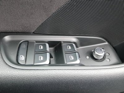 Audi A3 III 20 TDI 150ch S line tronic & Kit distribution neuf Garantie 12 Mois - 11