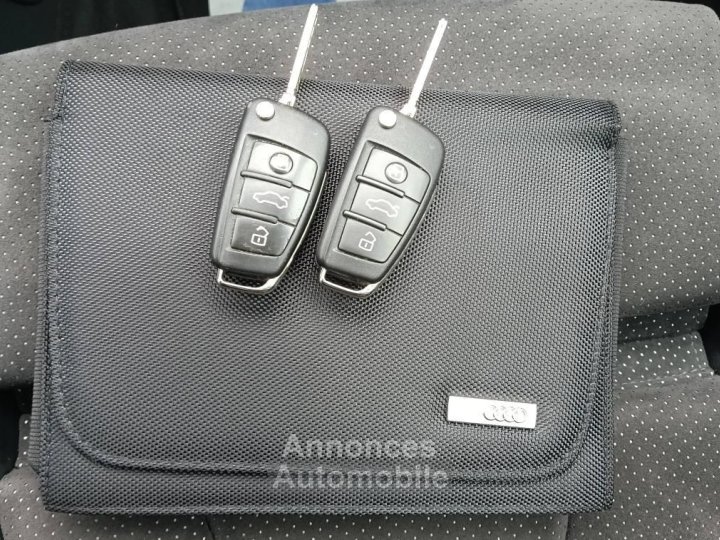Audi A3 III 20 TDI 150ch S line tronic & Kit distribution neuf Garantie 12 Mois - 28
