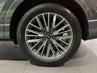 Audi Q3 35 TFSI 150 ch S tronic 7 S line   - 3