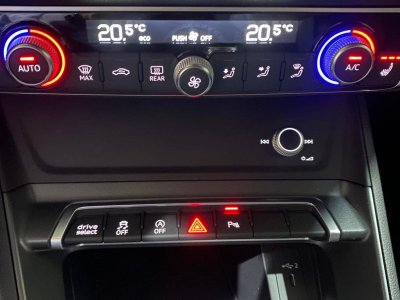 Audi Q3 35 TFSI 150 ch S tronic 7 S line   - 14