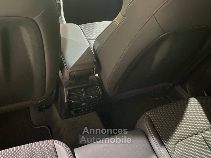 Audi Q3 35 TFSI 150 ch S tronic 7 S line - 29