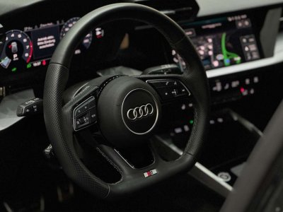 Audi A3 Sportback · 45 TFSI e 245ch · S line S tronic · Black Pack · Virtual cockpit ·  Carplay   - 9