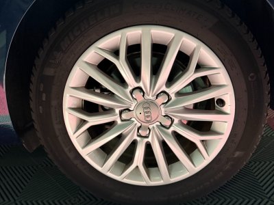 Audi A3 Sportback 20 tdi 150 s tronic 6 design luxe   - 12