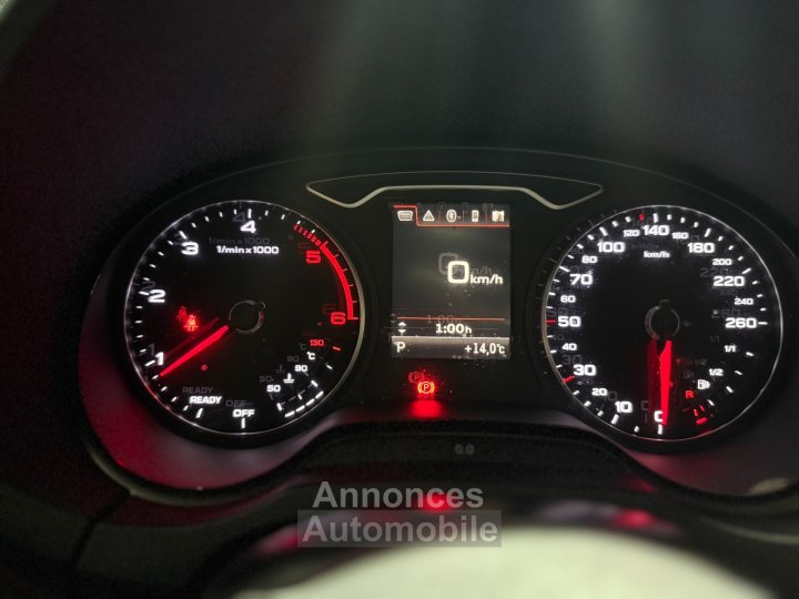 Audi A3 Sportback 20 tdi 150 s tronic 6 design luxe - 19