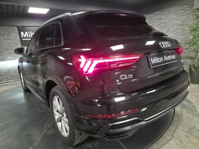 Audi Q3 Quattro 20 35 TDI - 150 S Line   - 36