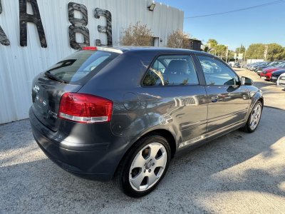 Audi A3 Quattro 20 TDI - 140 8P 2005 COUPE Ambition Luxe PHASE 1   - 4