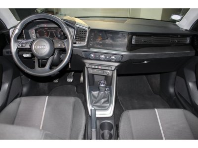 Audi A1 Sportback Allstreet 10 30 TFSI 110ch - Suivie   - 8
