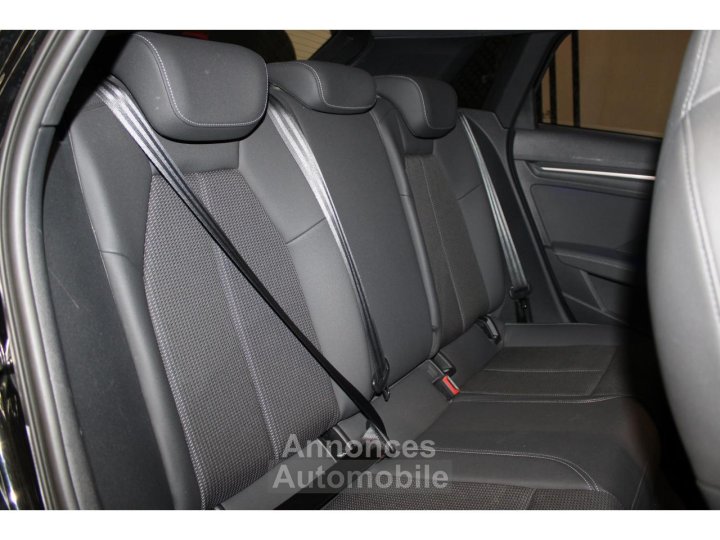 Audi A3 Sportback 15 35 TFSI 150 BV S-Tronic S line Parfait État - 35