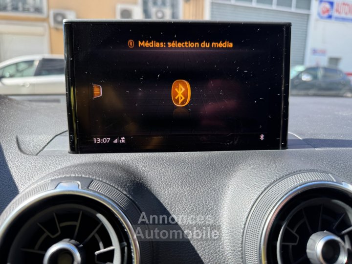 Audi Q2 BUSINESS 30 Tdi 16l 116 CV BVA 7 - 26