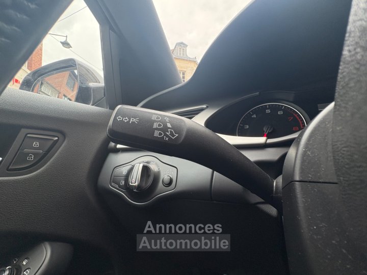 Audi A4 Avant N1 20 TFSI 211 S LINE / SIEGES CHAUFFANTS / BLUETOOTH - 22