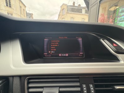 Audi A4 Avant N1 20 TFSI 211 S LINE / SIEGES CHAUFFANTS / BLUETOOTH   - 32