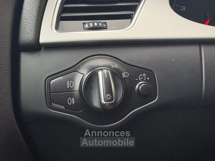 Audi A4 Avant N1 20 TFSI 211 S LINE / SIEGES CHAUFFANTS / BLUETOOTH - 35