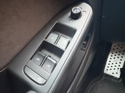 Audi A4 Avant N1 20 TFSI 211 S LINE / SIEGES CHAUFFANTS / BLUETOOTH   - 36