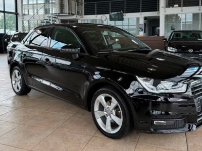 Audi A1 Sportback (2) 14 TDI ULTRA 90 AMBITION S TRONIC   - 1