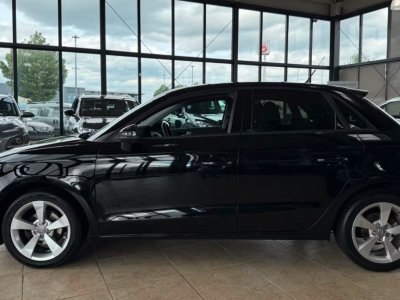 Audi A1 Sportback (2) 14 TDI ULTRA 90 AMBITION S TRONIC   - 2