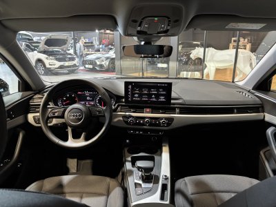 Audi A4 Avant (4) 30 TDI 136 S tronic Business Line 1ere Main   - 12