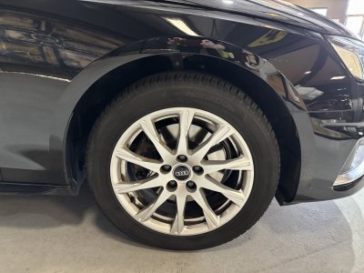 Audi A4 Avant (4) 30 TDI 136 S tronic Business Line 1ere Main   - 26