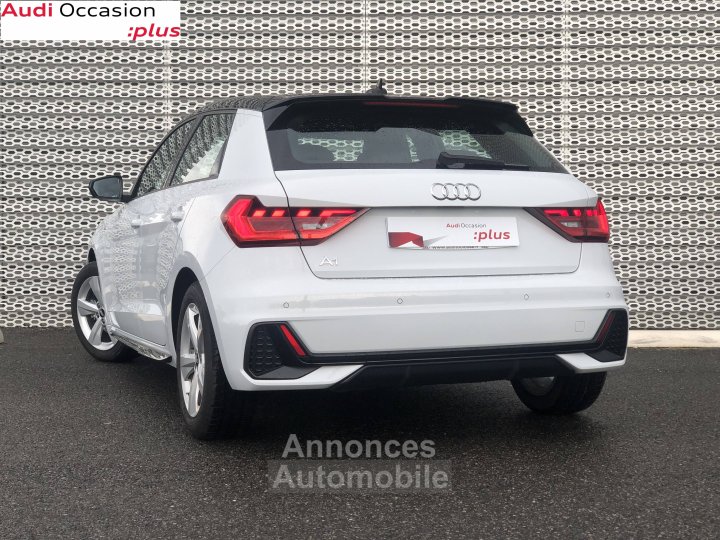 Audi A1 Sportback 30 TFSI 110 ch S tronic 7 S Line - 13