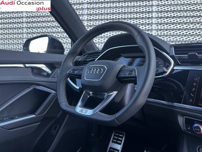 Audi Q3 35 TFSI 150 ch S tronic 7 S line plus   - 7