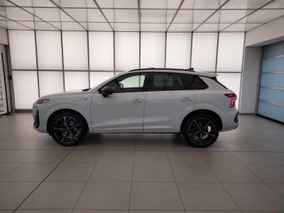 Audi Q3 HYBRIDE e-hybrid 272 ch S tronic 6 S line   - 3