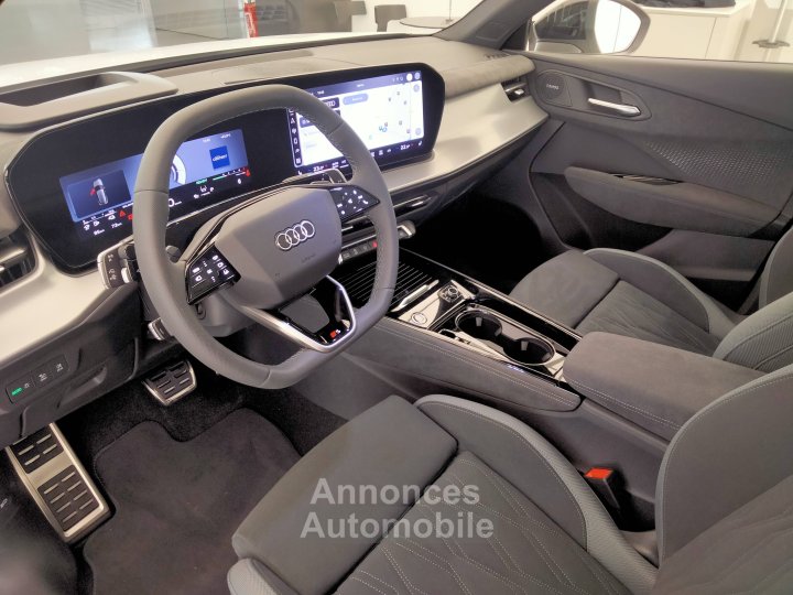 Audi Q3 HYBRIDE e-hybrid 272 ch S tronic 6 S line - 6