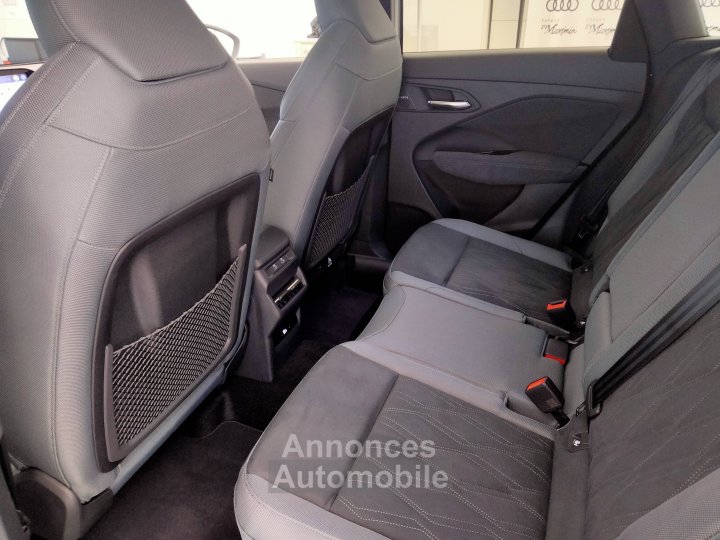 Audi Q3 HYBRIDE e-hybrid 272 ch S tronic 6 S line - 10