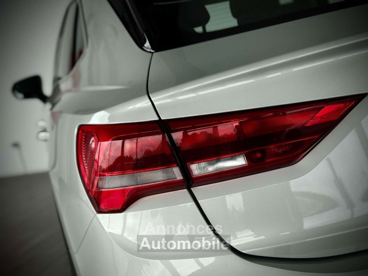 Audi Q3 SPORTBACK20TDi-1ERPRO-COCKPIT-CARPLAY-CUIR-CAMERA - 11