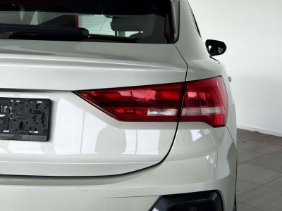 Audi Q3 SPORTBACK20TDi-1ERPRO-COCKPIT-CARPLAY-CUIR-CAMERA   - 12