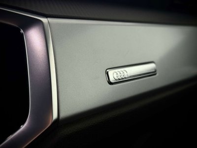 Audi Q3 SPORTBACK20TDi-1ERPRO-COCKPIT-CARPLAY-CUIR-CAMERA   - 20