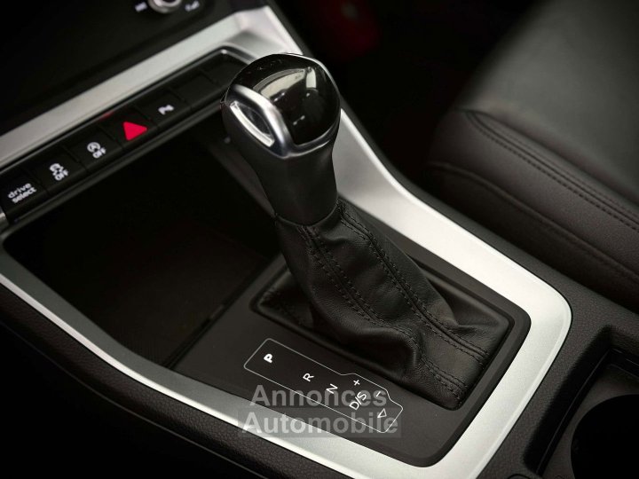 Audi Q3 SPORTBACK20TDi-1ERPRO-COCKPIT-CARPLAY-CUIR-CAMERA - 25