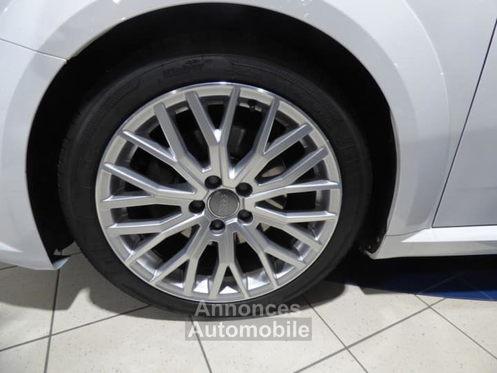 Audi TT Roadster 40 TFSI 197 S tronic 7 S line - 17