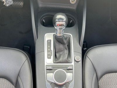 Audi A3 Sportback 15 TFSI CoD -150CH BVA S-Tronic 7 Business Line PHASE 2 TOIT OUVRANT GARANTIE 12 MOIS   - 11