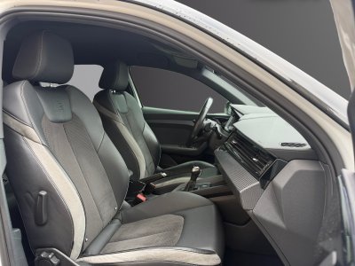 Audi A1 Sportback 40 TFSI 200 ch S tronic 6 S Line   - 13