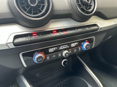 Audi Q2 14 TFSI 150 ch S tronic 7 S Line / APPLE CARPLAY / RADAR DE RECUL   - 38