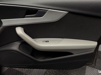Audi A4 Avant 20 TDI 190 AMBIENTE MULTITRONIC BVA   - 39