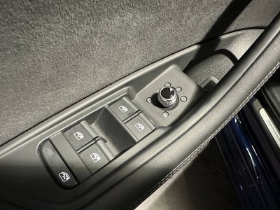 Audi A4 Avant 40 TDI 204 S tronic 7 Quattro Competition   - 13