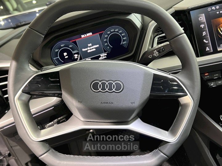 Audi Q4 E-Tron 40 204 ch 82 kWh Design Luxe - 11