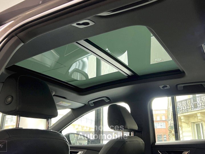 Audi Q4 E-Tron 40 204 ch 82 kWh Design Luxe - 17
