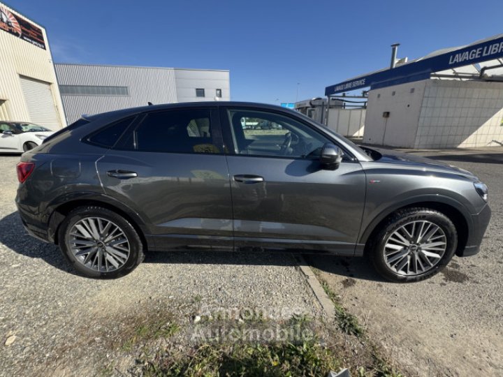 Audi Q3 Sportback 45 S-Line TFSle 245 - 4