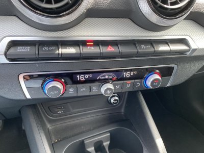 Audi Q2 20 30 TDI 116 S-tronic Avus   - 30