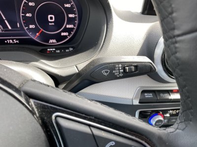 Audi Q2 20 30 TDI 116 S-tronic Avus   - 33