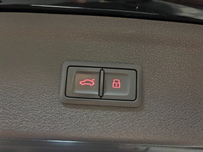 Audi Q3 20 TDI 184 ch S tronic 7 Quattro S line - excellent état - vidange de boite de vitesse à jour - entretien à jour   - 13