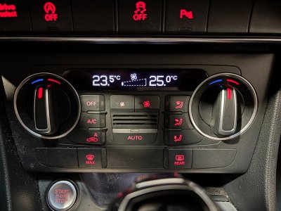 Audi Q3 20 TDI 184 ch S tronic 7 Quattro S line - excellent état - vidange de boite de vitesse à jour - entretien à jour   - 30