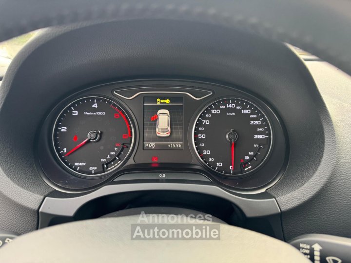 Audi A3 Sportback 16 TDI 110 Ambiente S tronic 7 - 32