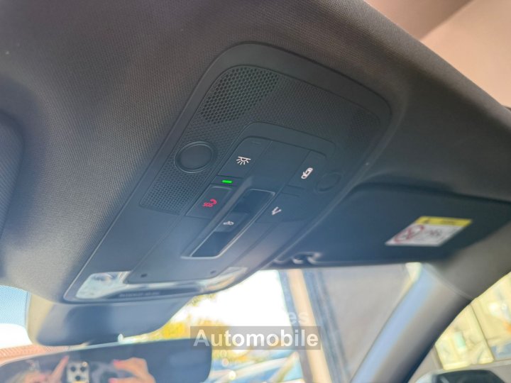 Audi Q2 30 TDI 116 S tronic 7 S line 1RE MAIN / SUIVI / TOIT OUVRANT / CAMÉRA / VIRTUAL / LUMIÈRE D'AMBIANCE / JANTES 18 / CARPLAY - 19