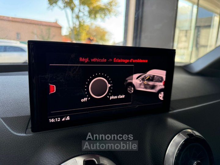 Audi Q2 30 TDI 116 S tronic 7 S line 1RE MAIN / SUIVI / TOIT OUVRANT / CAMÉRA / VIRTUAL / LUMIÈRE D'AMBIANCE / JANTES 18 / CARPLAY - 29