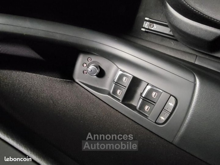Audi Q3 20 TDI 150ch AMBIENTE QUATTRO BVA7 + Sièges chauffants - 39